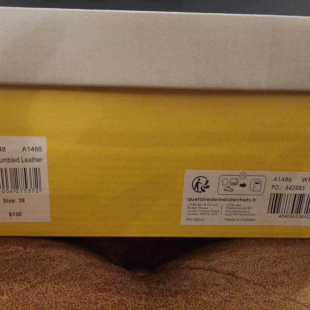 NWT:Womens Boden Tumbled Leather Platform Sneakers:Size 38EU/7.5